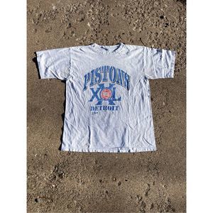 Vintage Salem Sportswear Detroit Pistons Grey Tee